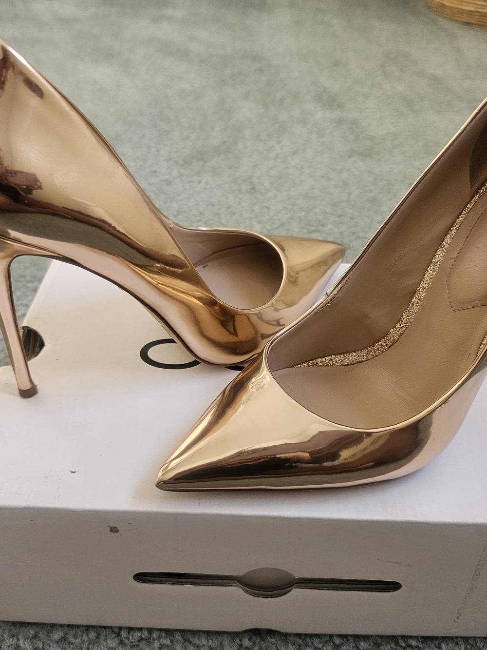 Aldo Rose Gold Pointed Toe Stiletto Pumps - Picture 2 of 2